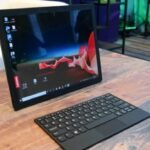 lenovo-pc-pliable-avec-clavier