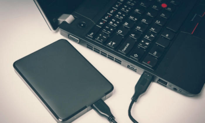 How to create your own portable hard drive from an old PC hard drive?