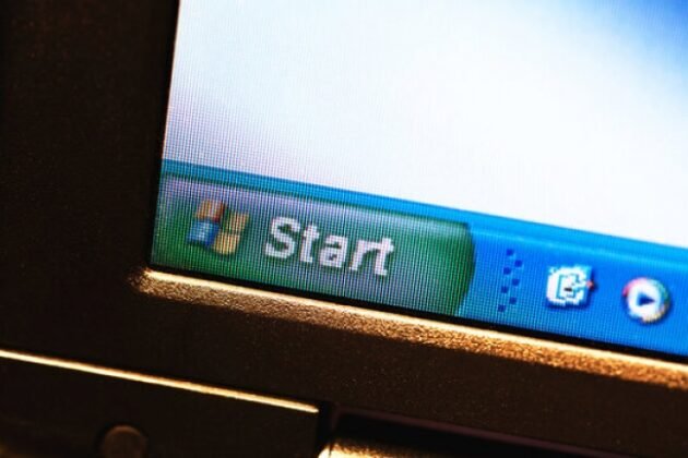 How to emulate Windows XP on Windows 11?