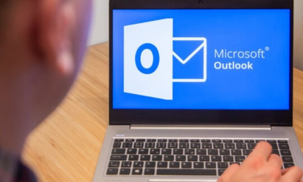 Comment activer/désactiver le mode sombre dans Outlook pour Microsoft 365 ?